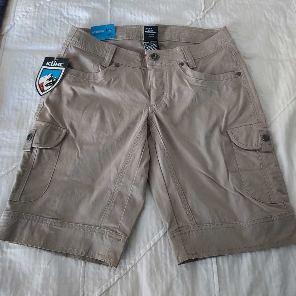 Kuhl Womens Splash 11 Inch Tan Cargo Shorts, Size 2 - Picture 1 of 7